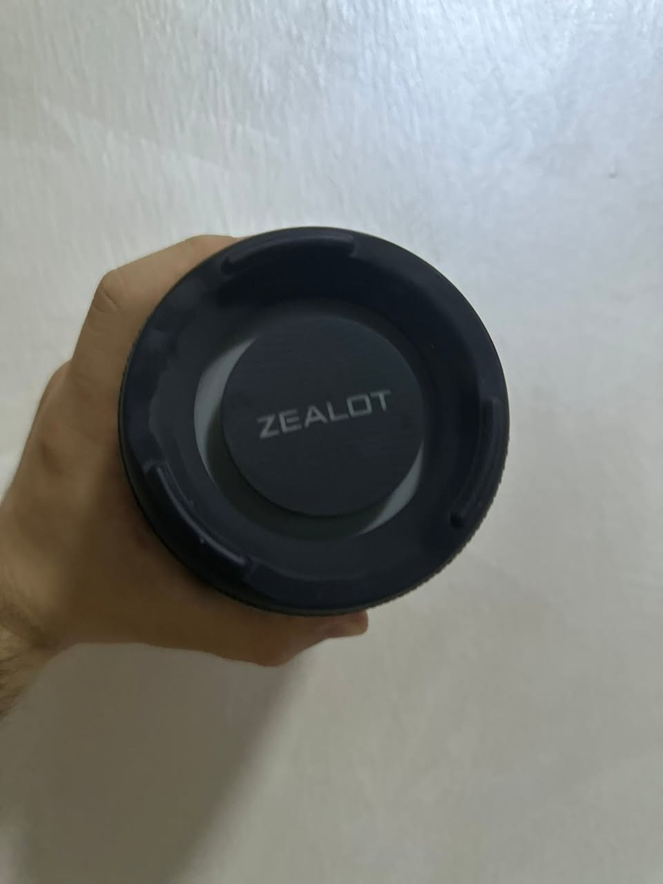 السلام عليكم
سماعة ZEALOT 
S61M
دبل مايك 
السعر 65 وبيها مجال
***********
توصيل ماعندي ومكاني بغداد حي الاعلام
