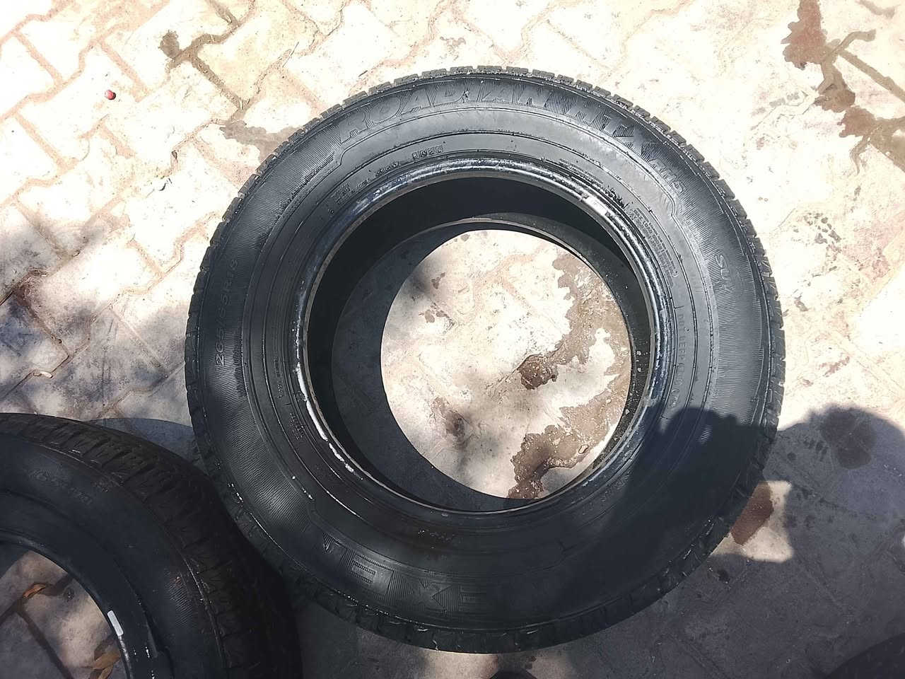 تخم تاير باجيرو او برادو حجم 18  2 دلوب و 2 نكسن نضيفات جدا  السعر 150 العنوان بغداد حي اور ام الكبر و الغزلان الفارس, صلاح الدين


**إذا كنت صاحب هذا الإعلان وتريد حذفه لأي سبب، رجاءا أرسل رسالة إلى الدعم الفني**