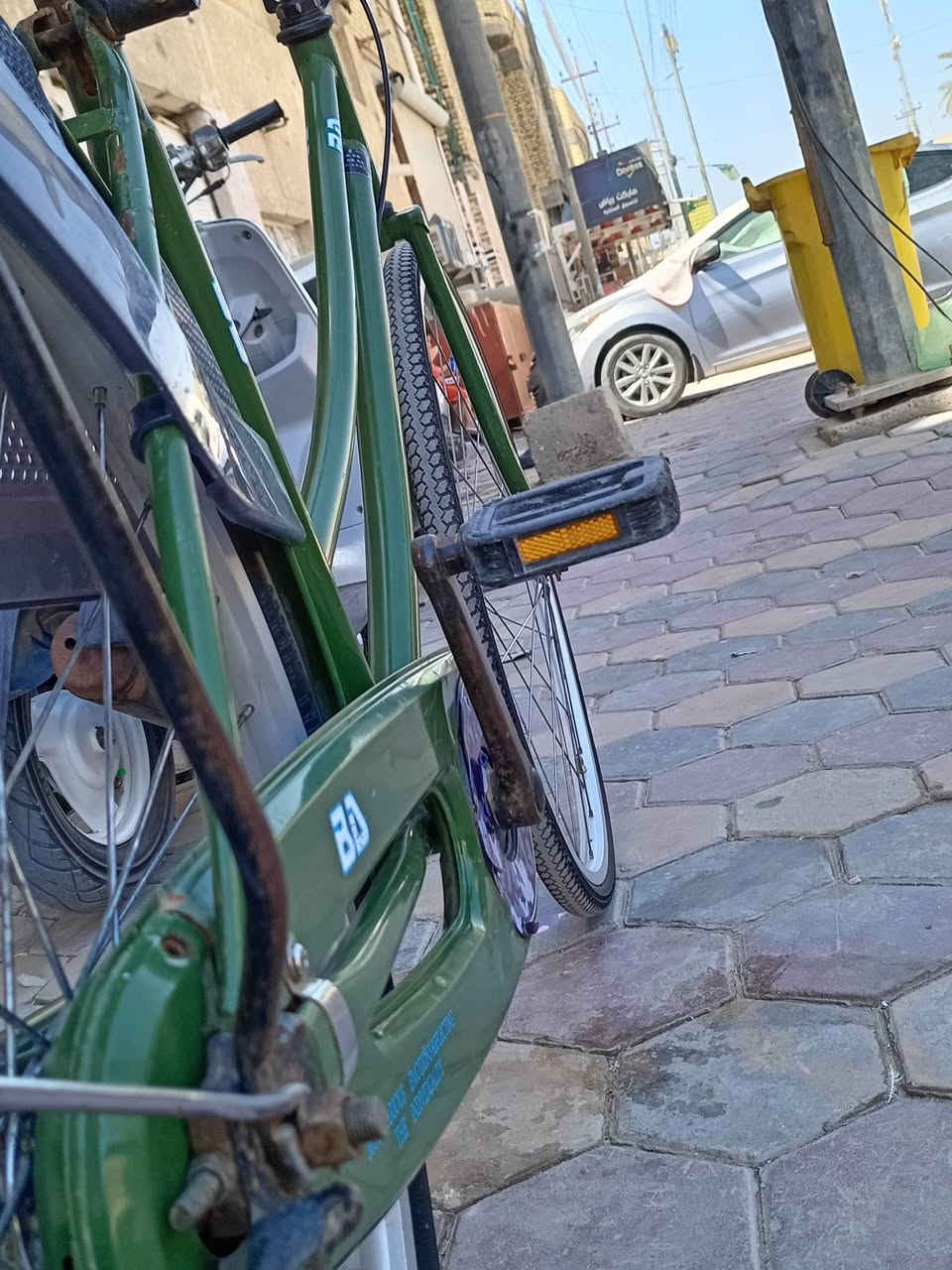 سلام عليكم بيسكل البيع السعر خاص وياه غراضه نضيف السعر خاص المكان الناصريه


**إذا كنت صاحب هذا الإعلان وتريد حذفه لأي سبب، رجاءا أرسل رسالة إلى الدعم الفني**