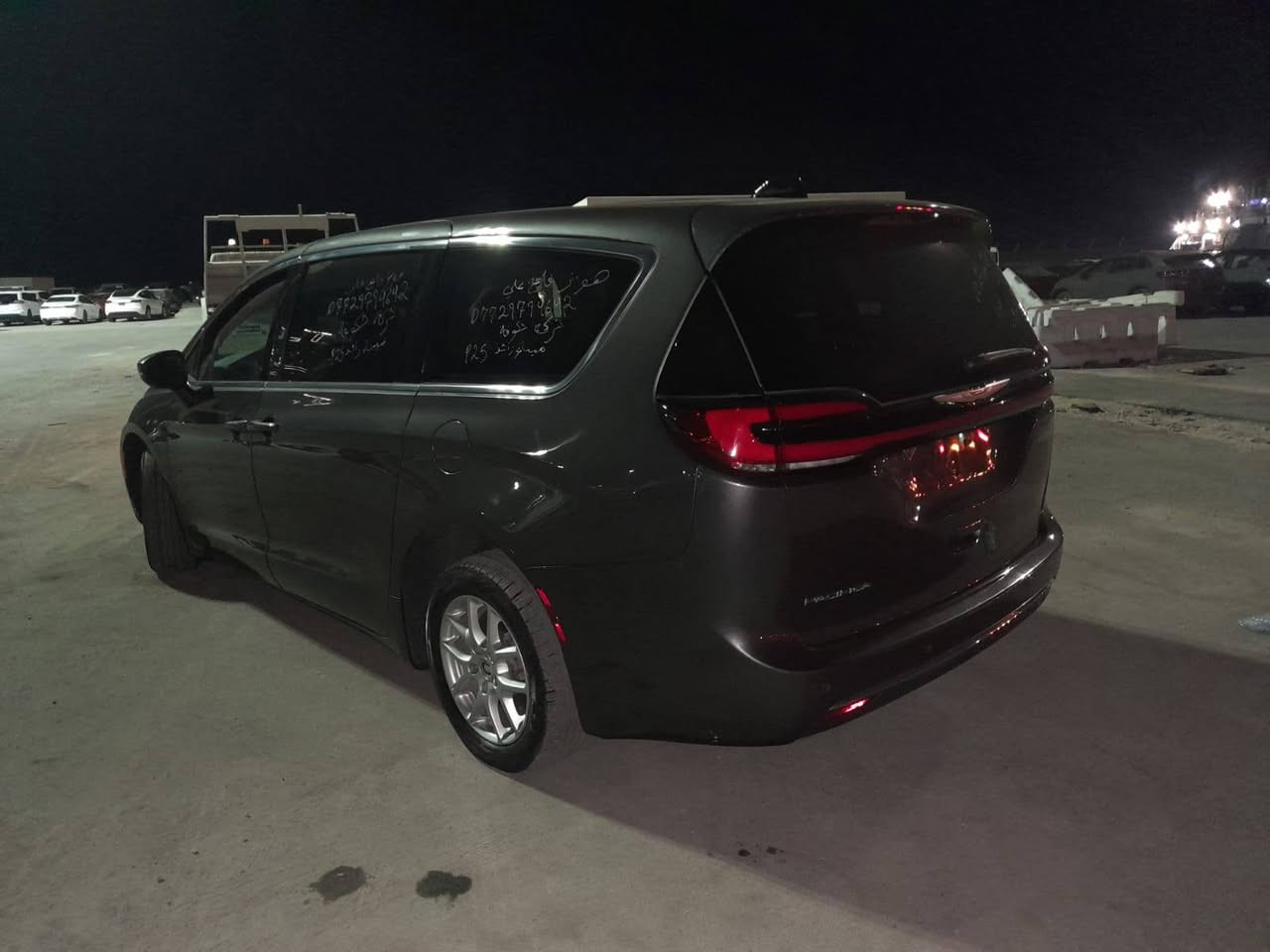 من رخصة صاحب الكروب المحترم 
السلام عليكم كرايسلر باسيفيكا (تورنك L) 2023شهر ال 7 وارد خليجي.ماشية (45459الف).الضرر كما موضح في الصوره الأجزاء المصبوغه الباب السلايت وجاملغ الخلفي ونصف باب السكن وباقي السياره كلهه سليمة سنوية جديدة تنتهي بسنة ال2029 ورقم جديد سليمانية
مواصفات السياره
1-بصمة ودخول ذكي لجميع الأبواب والصندوگ
2-هاند بريك كهربائي
3-محرك 6 سلندر 3.6
4-تدفئة وتبريد للكشنات
5-رادار وحساسات خلفيه واماميه
6-بيبان السلايت تحكم من (السويج)فتح واغلاق
7- صندوك كهربائي يفتح وينسد من السويج
8-رادار امامي وخلفي بريك اوتماتيك مانع تصادم
9- كشان جلد VIP منفصلات 7 راكب
10- مانع انزلاق
11-كشن خزن حركات 2
12- لايتات شكل جديد
13-تبريد مركزي 3 قطع منفصل
14-تثبيت مسار
15-تنبيه الخروج عن المسار
16- تثبيت سرعه
17- تدفئه ستيرن
18- أشاير بالمري وهيترات
19-تشغيل عن بعد واطفاء أيضا
20- كير ماوس
21-منافذ شحن (USB)و(TIBC) لجميع الكشان خلفي وامامي
22-نضام مكالمات إجابة ورفض
23-اماكن تخزين تحت الكشان الخلفيه واسعه
السعررررر:(240$) مكان السياره السليمانية للتواصل على هاذ الرقم مكالمات وواتساب(***********)
