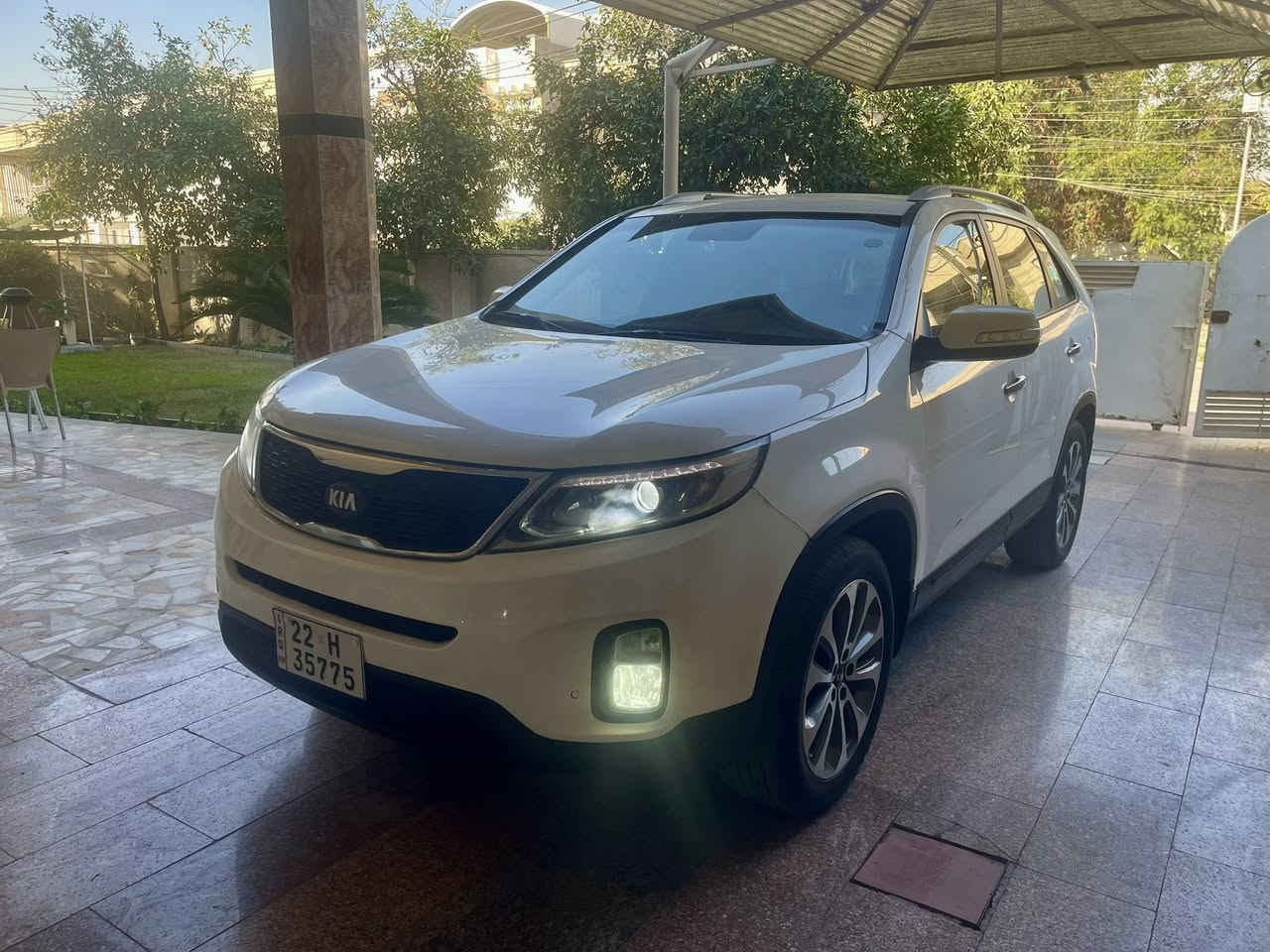 السلام عليكم
سورنتو 2015 بيع فقط بدون مراوس
السياره بحالة الوكاله كفاله عامه فقط دعاميه مرشوشه
محرك 2400 كفاله
كير كفاله و صدر كفاله
تخم تاير جديد 
فول مواصفات 
حساسات امامي وخليفي
7 راكب
بصمه تشغيل بصمه ابواب
تبريد ثلاث قطع
شاشه وكامره بلاد
بردات بلاد
اشاير مري مع شفط
كشنات جلد تحكم كهرباء
ماشيه 132 كم حقيقي
السياره فول من عدا البنوراما
العنوان بغداد العامريه 
175$ مجال بسيط كلش
رقم اربيل جديد بسمي شرط التحول
***********
