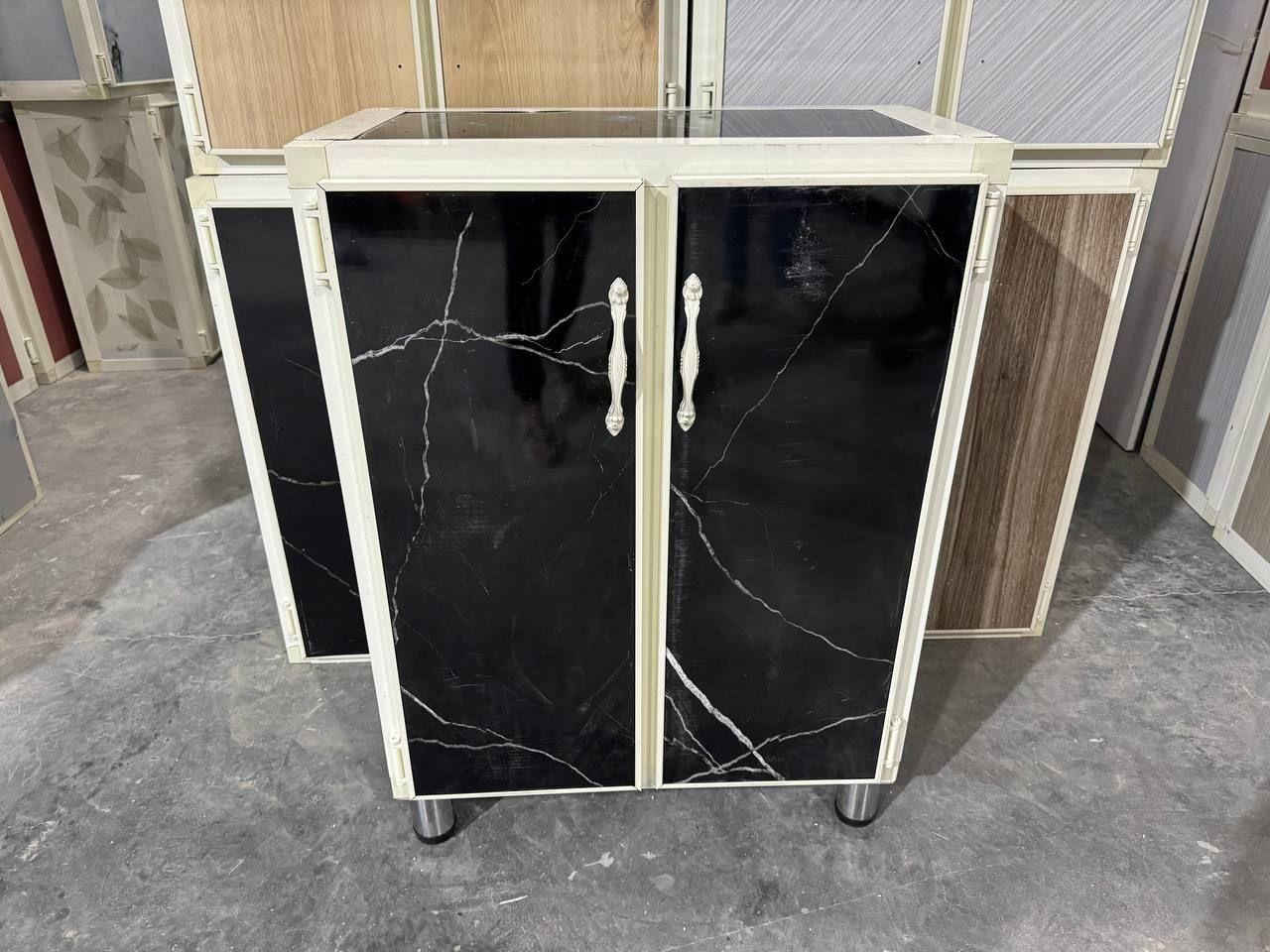 جزامه ألمنيوم 🌿

ألقياس 🔺️
الارتفاع 95 سم 👉🏻
العرض 70 سم 👉🏻
العمق 40 سم 👉🏻 

ألسعر 60 ألف 🌷

التوصيل ... بغداد مجاني 🌸
ألتوصيل ... محافظات (10) آلاف فقط 🌸

سقف الأرضي مبطن خشب MDF 💪
الأرجل ستيل 
اليدات بوري ستيل 
الارفف + الظهر كابون 
تريشة الداخل بليت ألمنيوم وليس كابون 

ملاحظه 🚫👈🏻لون ألسقف ولون الصفاح مطابق للأبواب وليس (كابون كريمي ) 
يعني الجزامه تجي لون واحد بالكامل بغداد, العراق


**إذا كنت صاحب هذا الإعلان وتريد حذفه لأي سبب، رجاءا أرسل رسالة إلى الدعم الفني**