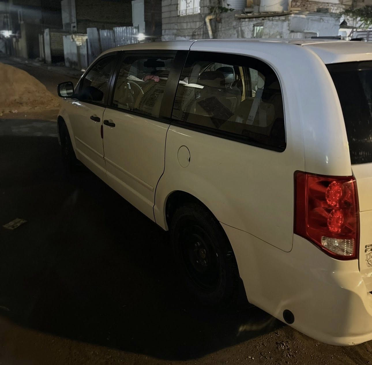 للبيع مديل 16 مصبوغة حزام تواصل ***********
سعرها 150 ورقة وبيه مجال مكاني كربلاء المقدسة
صور الحادث موجوده جوه بلصور سياره كاملة علا اخر حباية 
تواصل علا الرقم او واتساب فقط
