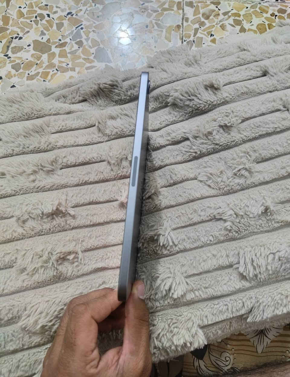 السلام عليكم جهاز (مني7) ذاكرة 128 بطارية 98  جهاز جديد +كارتونة وشاحنة وحافضة سعر 600 وبي مجال بسيط مكاني مدينة الصدر ٫ متواجد فيس + ماعندي توصيل  ♥️


**إذا كنت صاحب هذا الإعلان وتريد حذفه لأي سبب، رجاءا أرسل رسالة إلى الدعم الفني**