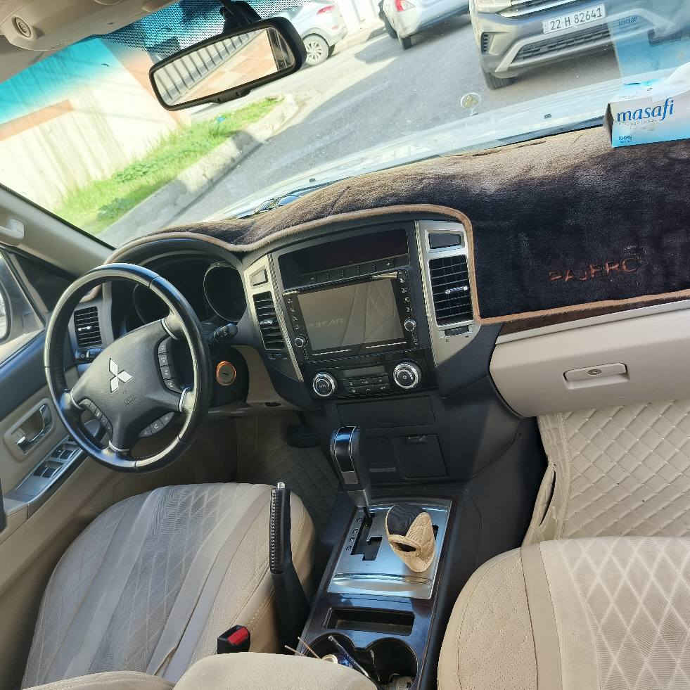 Pajero 2022  260$ ومعاملە 
0780 887 35 31 
حەفتا هەزار ڕۆشتیە بێ بۆیاغ خاوێن أربيل, العراق
