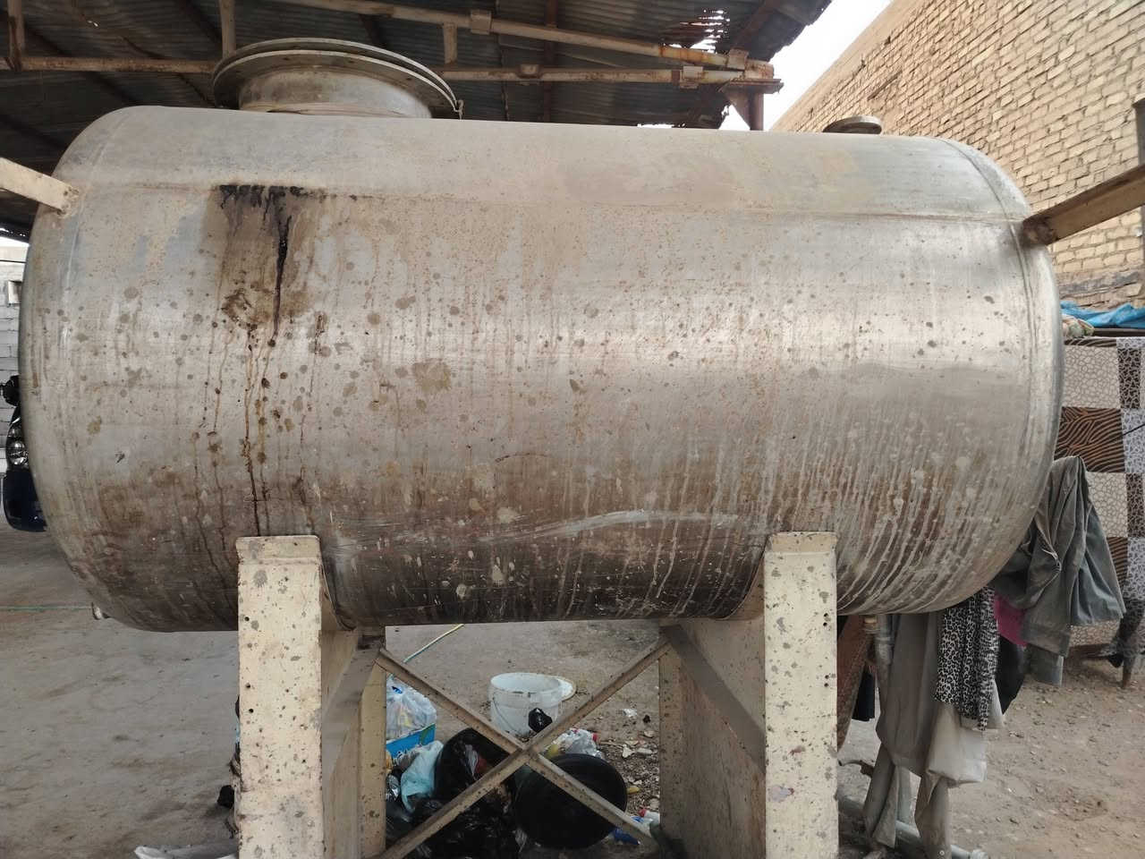 السلام عليكم خزان حديد ثقيل
للبيع عنوان بغداد مدينة الصدر
***********
