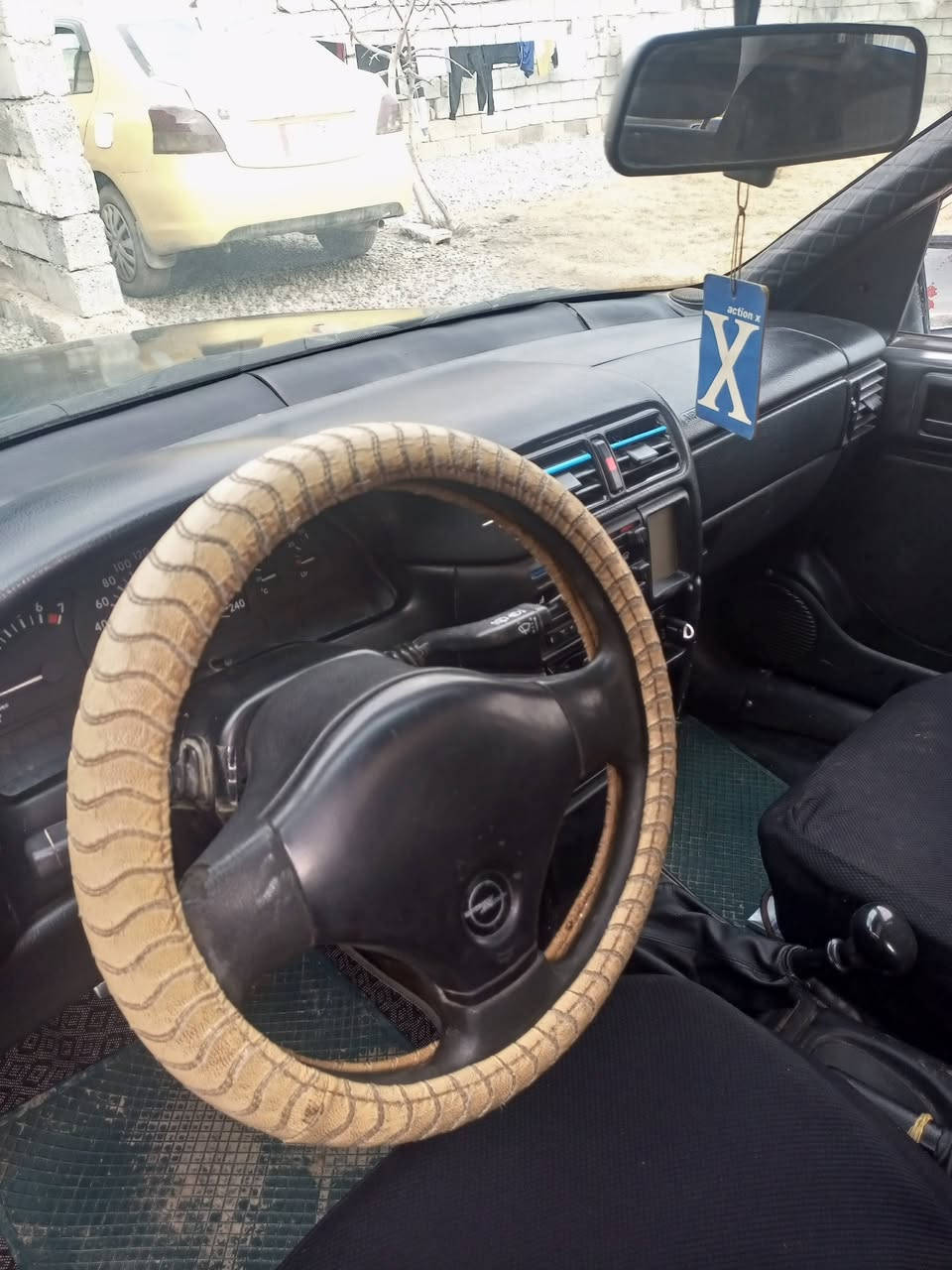 سياره فيكتور للبيع موديل 92 رقم كركوك دولي السعر 35 بيها مجال مكاني الدبس كركوك ***********
