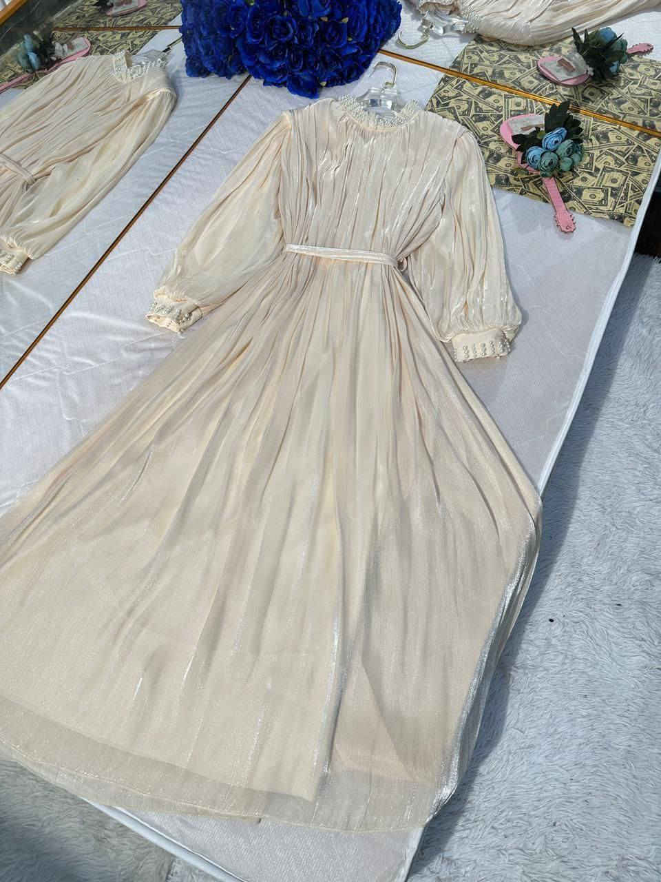 ❤️ ﷽

الكولكشن الرمضاني يبدأ من هنا 💐 

ووصل الجمال وترند الموسم😍❤️

فستان طول كامل 
خامة تركي 

قياس   38 40 42 44 46 48

السعر 30  الف


**إذا كنت صاحب هذا الإعلان وتريد حذفه لأي سبب، رجاءا أرسل رسالة إلى الدعم الفني**