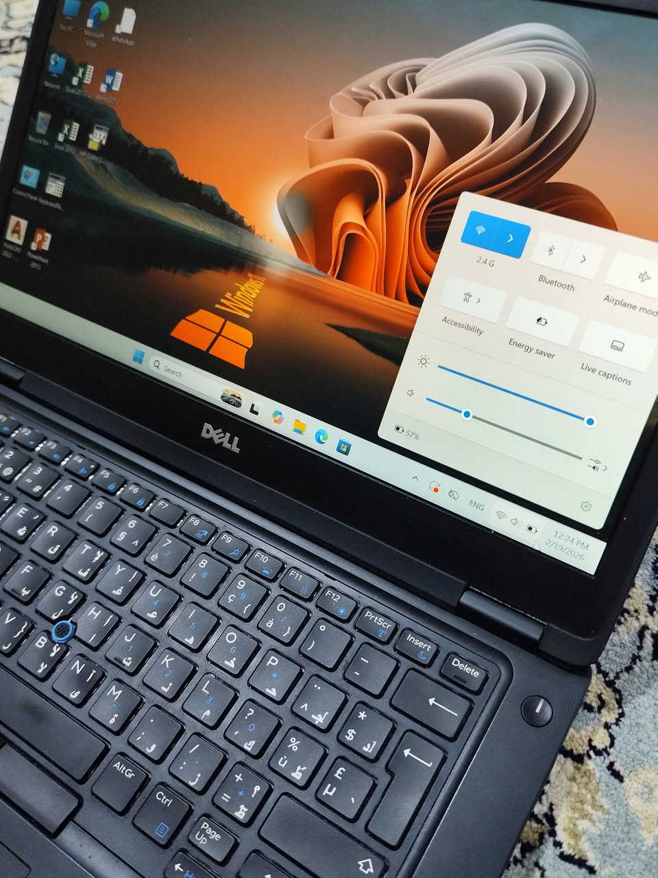 كوراي 5 جيل 6 
رام 8 هارد 256 ssd
كرت داخلي 4 حجم 14
نضافة 90% بطارية فوق الساعة
السعر 175 الف


**إذا كنت صاحب هذا الإعلان وتريد حذفه لأي سبب، رجاءا أرسل رسالة إلى الدعم الفني**