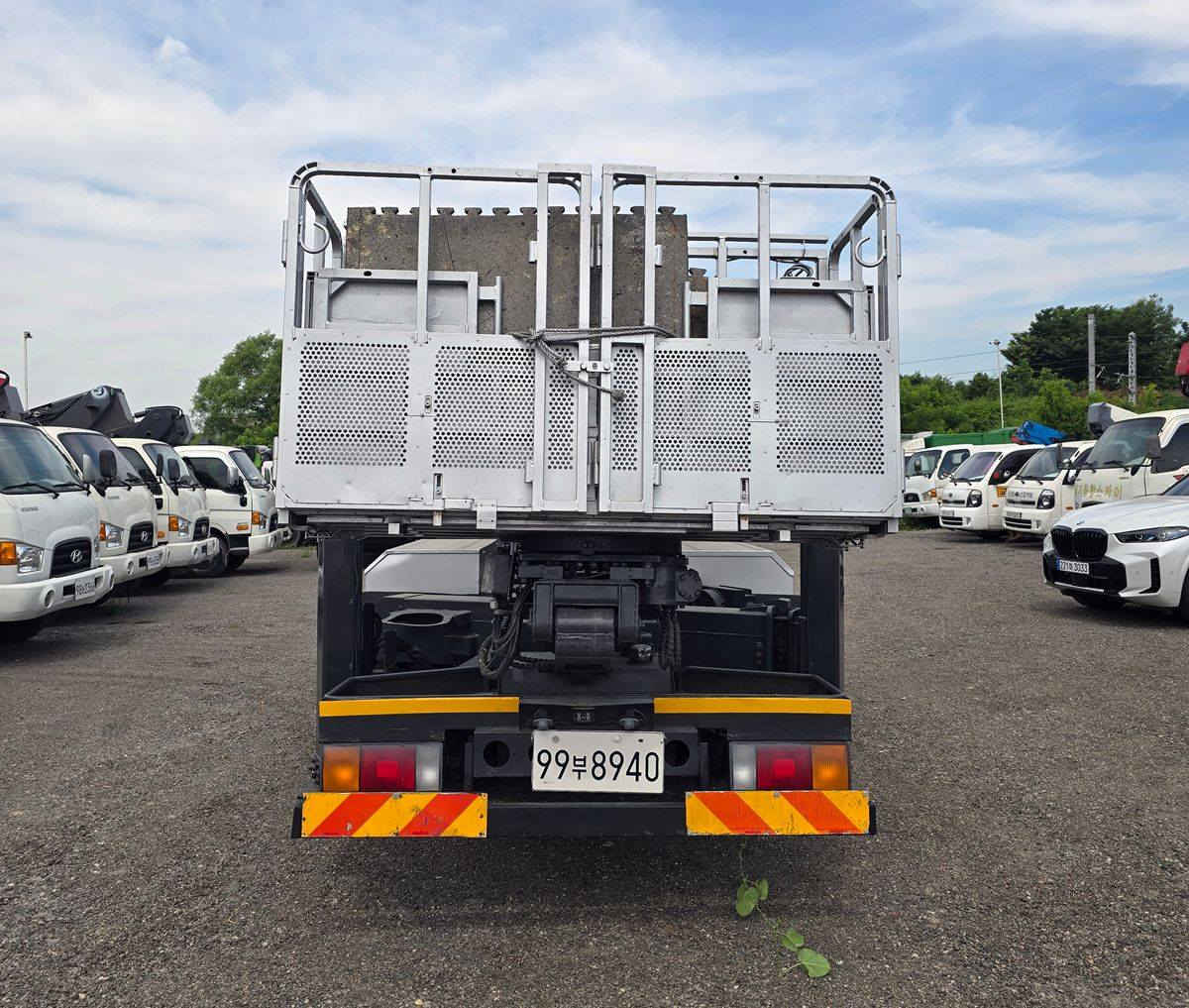 السلام عليكم
للبيع: كرين باسكت هيونداي 2015 دخول جديد
ارتفاع 30 متر
فول سيفتي
تحكم كابينة و ريموت
المكان بغداد
***********
