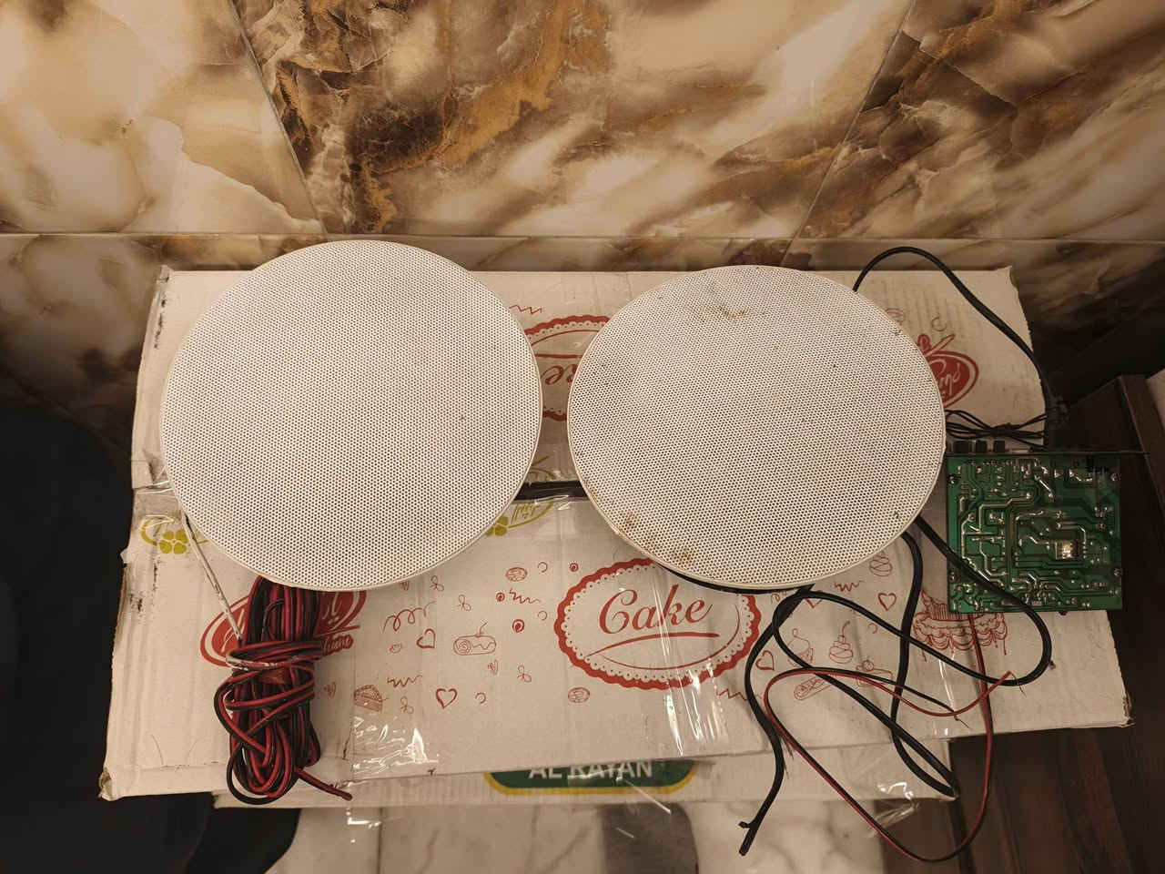 كراسي 2
مرايات 2
مجرات 2
تخم 1
سماعات
رفوف 2
براد ماء
جهاز بخار
مغسله
بردات 3
السعر مليون وبيه مجال
***********
البيع الكل ٠٠٠٠٠٠٠٠
