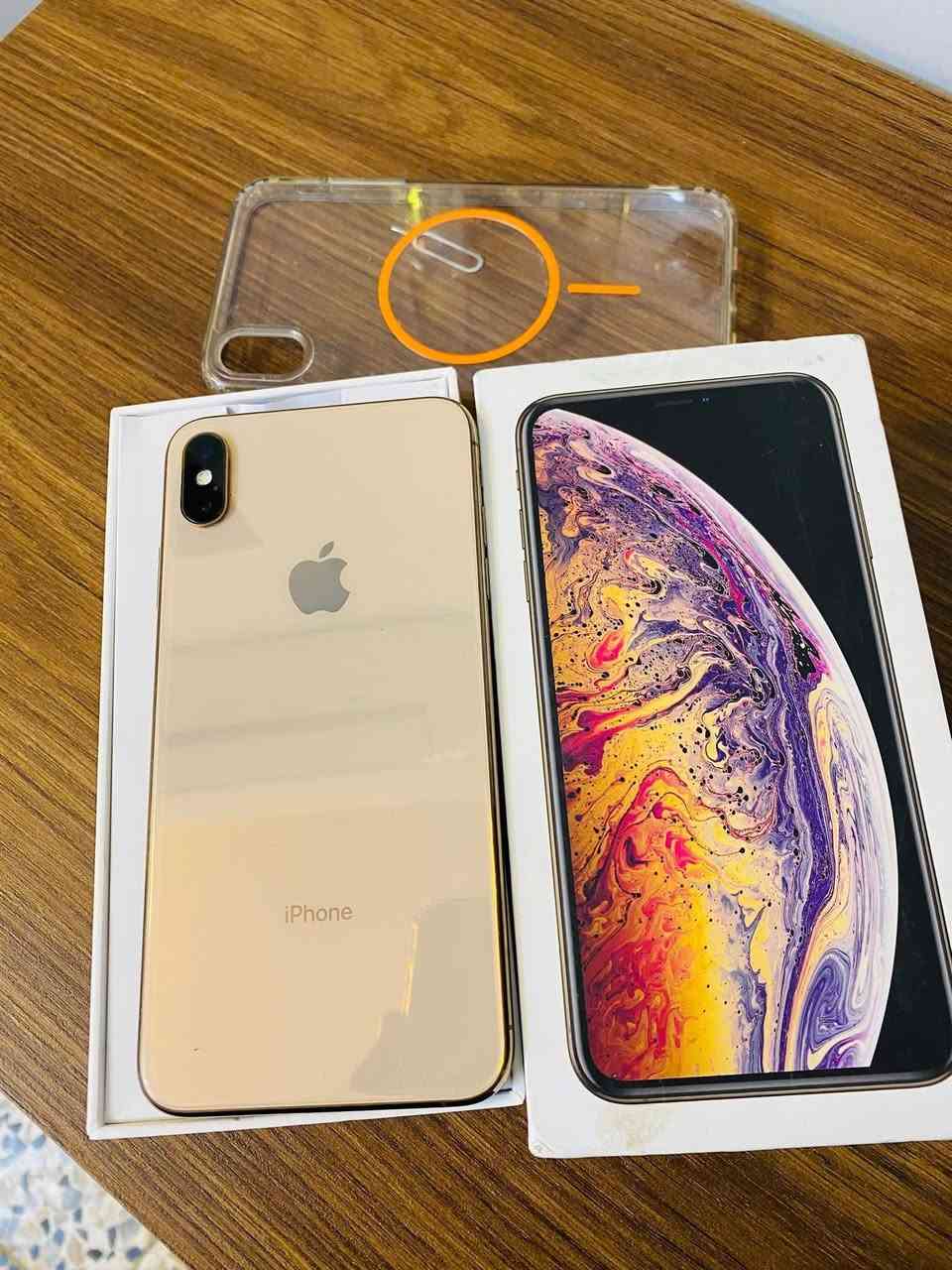 آيفون X s max للبيع مامفتوح بي اي شي على وضع الشركه جهاز عملي نظيف نظافته 98 /100
***********
