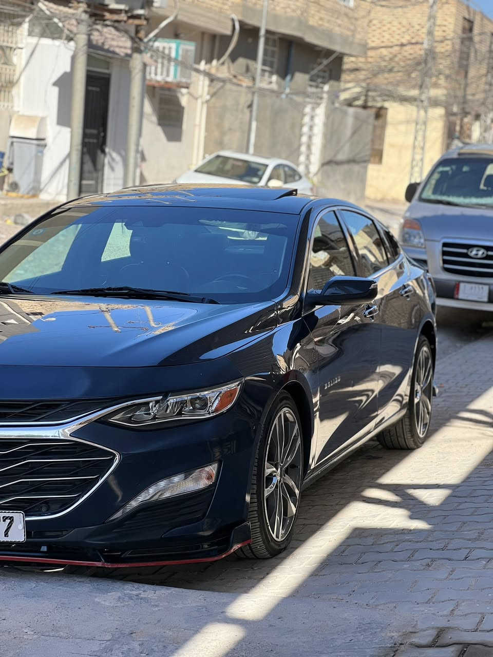 السلام عليكم 
شوفرليت ماليبو موديل2020 وارد امريكي بريمير اعلى فئه

المواصفات فول للاخير 1/1

 لون  مميز 

 ويل حجم 19 كروم

 سقف بانوراما سلايد طكتين

 داتا شو + تحذير

كشنات جلد وكهرباء السائق والراكب مع تدفئة وتبرييد

كشنات خلفية تدفئة 

كشنات خزن ميموري 3 وضعيات مع وضعيه الخروج السهل 

تبريد كشنات مع تدفئه كشنات

 العداد ديجتل ليزري 

شاشه وسطية مع نظام كار بلي مع نظام ملاحه

نظام  تبريد بيانو شاشه + مناخ منفصل السائق والراكب 

ستيرن هيتر 

 قياده ذاتيه + تحديد مسار + تحذير خروج عن مسار 

 كامرا خلفيه دواره

سستم صوت 🔊 من شركة Bose الالمانيه مع امبلي فاير دمام 

9 سماعات

اناره داخليه مخفيه ومحيطية بداخل السياره

سايد بريك كهرباء

 بجم زنون بلاد مع لايت داينمك مع لايت اوتو عالي عند عدم روؤيه

حساس مطر اوتو + مراية عاكسة للضوء  ذكية

مري قلاب عند الرجوع للخلف R + كامرا ونقاط عمياء

تبريد قطعتين 

شحن واير لس+ usb+ typC

السياره مواصفات كلش هوايه ومتخلص

رقم بغداد بااسمي 

 السعر  155 وبيها مجال 

صور الحادث والتقرير موجود دزلي واتساب وتدلل

بيها قطعة وحدة تبديل بلادي وشبر البنيد فقط صبغ 

وعليها برمجة مراوح + برمجة عدادات + برمجة ادوانز + ولف حماوة ريسنگ 

للتواصل 
***********
