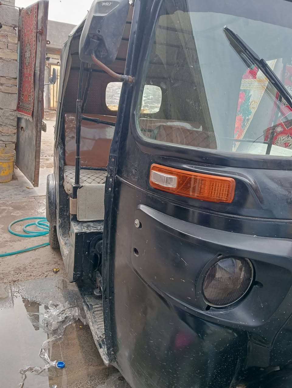 سلام وعليكم تكتك موديل 16بدايت 17اوراق كامله يردلهه ترتب السعر 3 وبيها مجال مكان  زعفرانيه ***********
