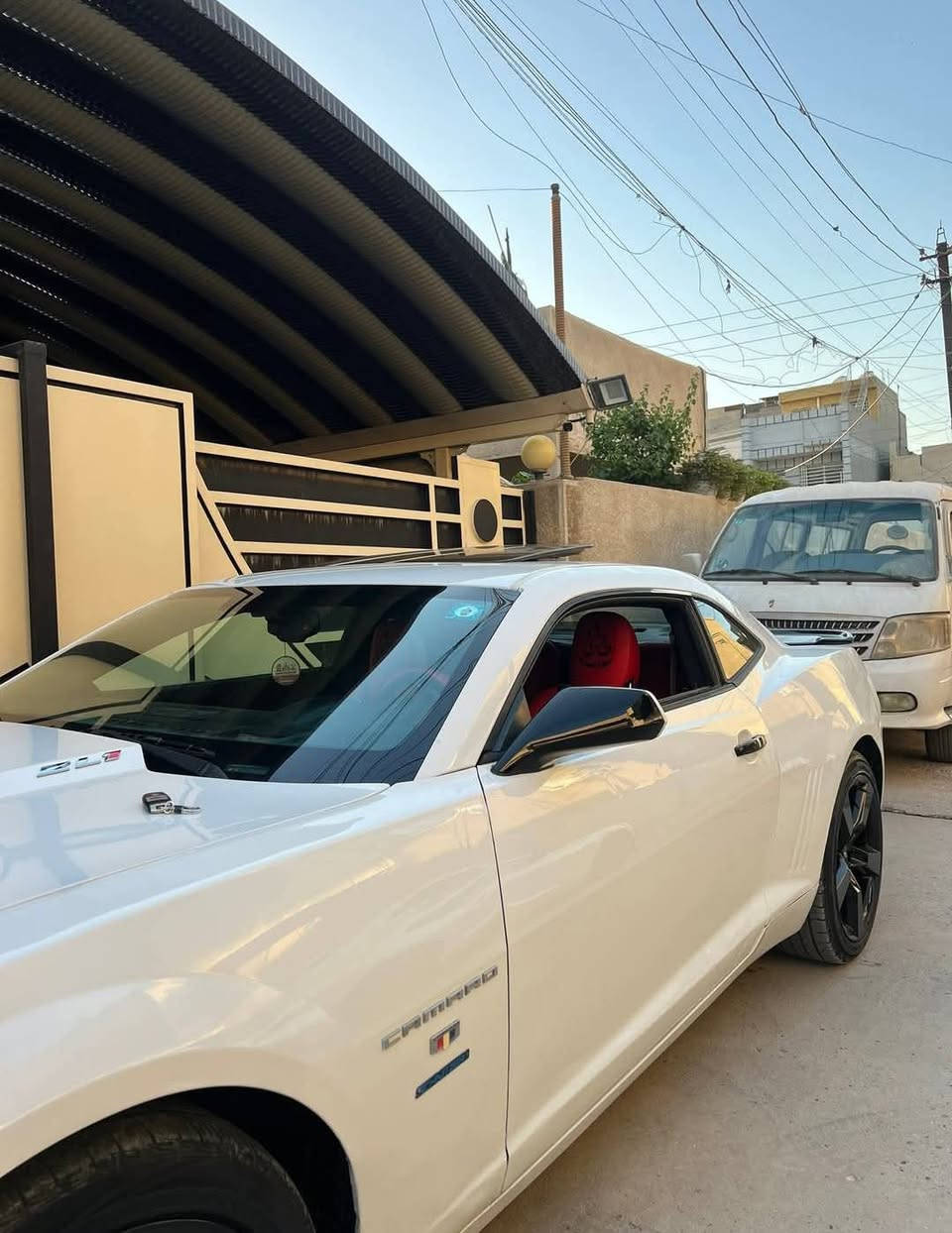 ٨٨ ورقه
Camaro SS
ارخص وانظف ١١ بالعراق 
فتحه وبصمه 
اعلا مواصفات بالكمارو
كامله بدون اي نقص
بيع بدون مراوس
السياره كلش نظيفه 
موديل 2011
ماشيه 92
محرك 6 سلندر 
لون ابيض
فتحه 
كراسي كهرباء
تحكمات ستيرن 
تبريد ثلج 
صدر امامي خلفي نظيف 
سستم صوت 
شفتات سرعه  
ويل 20 
بجم زنون 
السياره كلش مميزه ونظيفه  
مكان السياره بغداد الجديده 

سعر السياره 88 ورقه قفل

*********** واتساب
اذا مجاوبتك راسلني واتساب
واني الممنون 🤍
