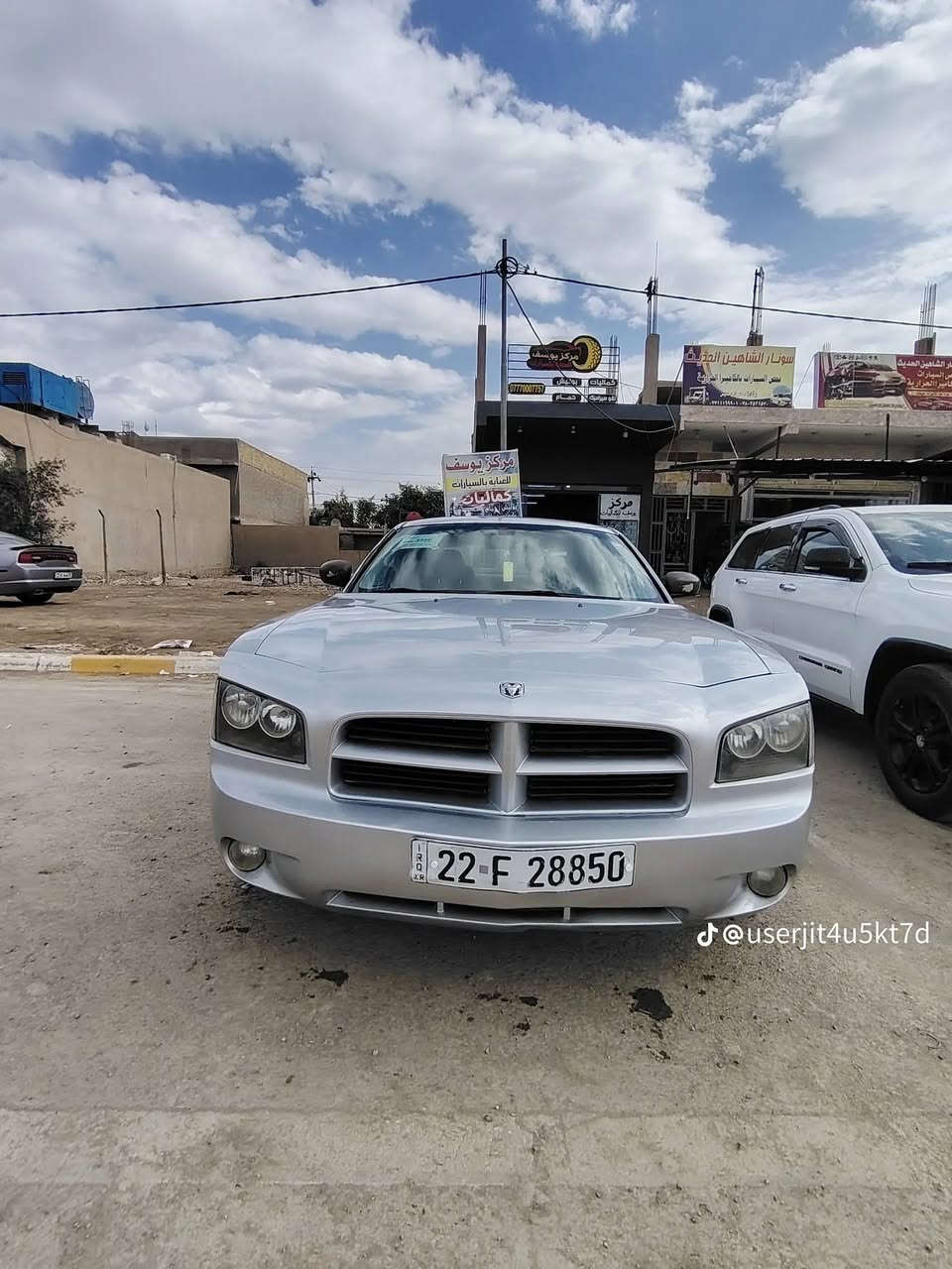 للبيع جارجر موديل 2007 رقم انكليزي سنوية ما منتهية محرك وكير جديد تخم تاير المكان البصرة الزبير.   السعر.  105       الرقم.  ***********
