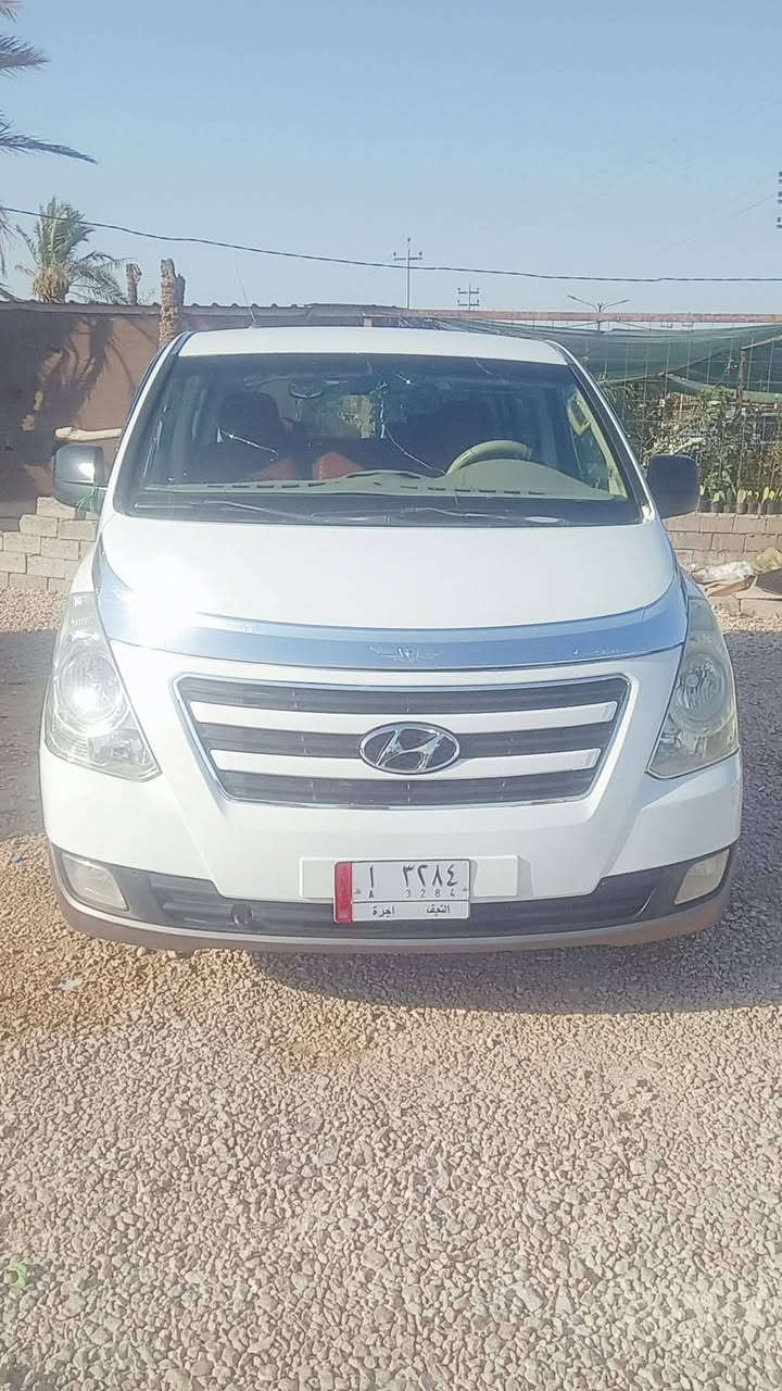 سلام عليكم  ستراكس مديل 9 كفاله عامه بس قبق الجنطه مفتوح وراجع نفسيته مكان السياره نجف ***********
