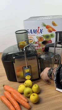 معصارة الفواكه ماركة SAMIX  المميزات  محرك نحاسي قوي بقدرة 700 واط  يم...