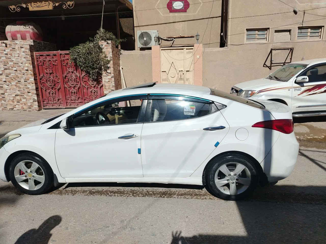 يالله السلام عليكم 
النترا لبيع فقط موديل 2013 خليجي 
مكينه 1800 جديده 
فتحه سقف سيارا 
تحكم ستيرن 
تخم تاير جديد
حداديه 100/80
كشنات مخمل 
بيه بارد باب العبري 
وبيه صبغ شبرين باب الخلفي صفحه العبري فقط 
الباقي كفاله 
رقم سليمانيه الماني سنويته 26
تريد وكاله تريد تحويل 
سيارا حلوا وجاهزه واحلى من صور 
راعيه متوازي على بيع سعره 110 وبيه مجال قليل
مكاني نجف ابو صخير 
اني مكلف 
للاستفسار 
***********
