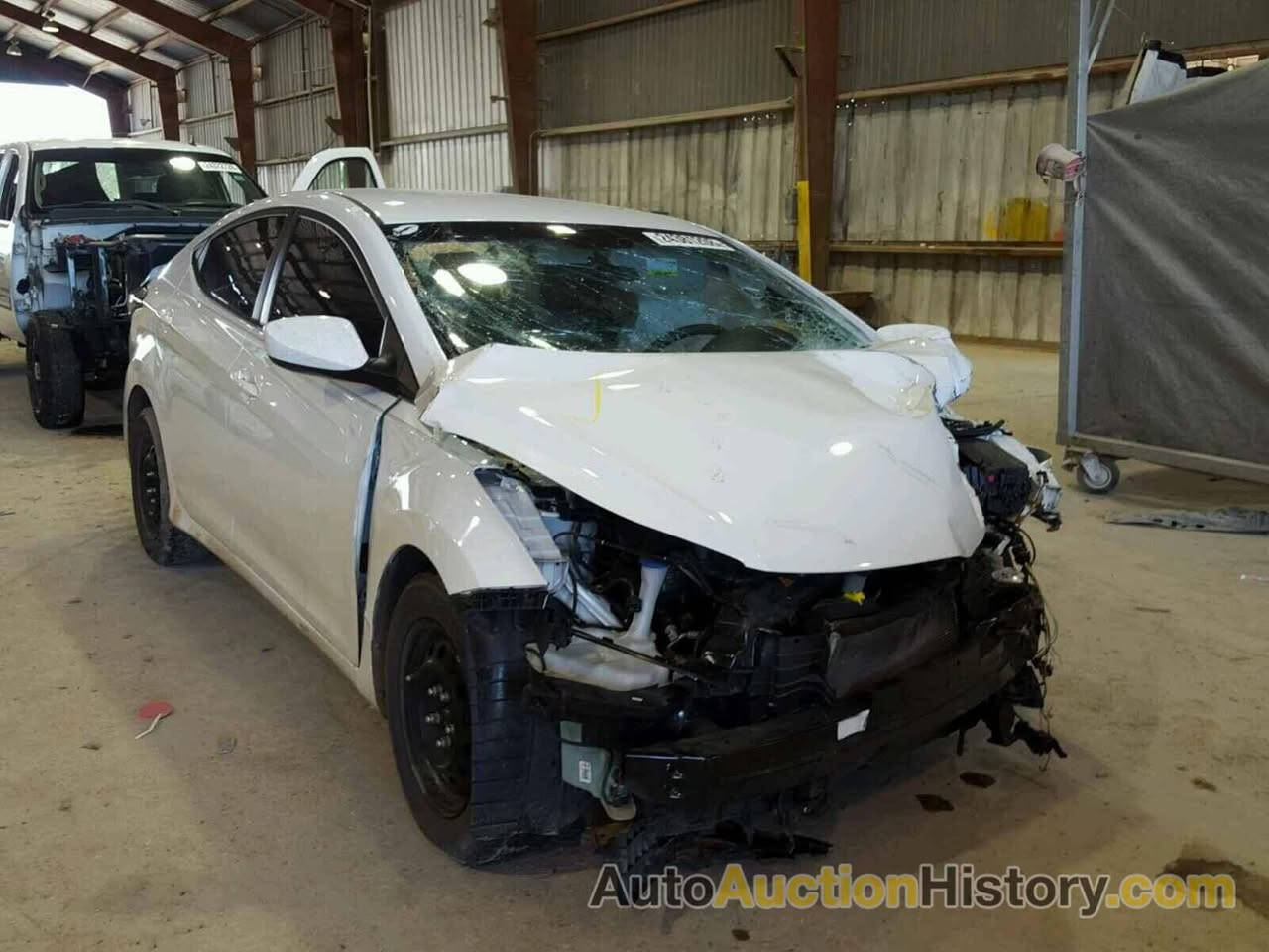 🚗 سيارة هيونداي إلنترا 2016 البيع
🔹 محرك 2000 سي سي جديد جداً
🔹 تم تبديل المحرك من كصّة سيارة
🔹 المشي الحقيقي 
🔹 للمحرك الحالي 55 ألف كم فقط
🔹 العداد الظاهر 296,298 كم
🔹 (يخص المحرك 
🔹 السابق 1800 سي سي  وارد أمريكي
🔹 ضربة بجم، تم تصليحها في أمريكا
🔹 (صور الحادث موجودة)
🔹 تسجيل بابل، سنوية وباسمي

🔹 المحرك والگير خير من الله
🔹 السيارة تشتغل يومياً بدون مشاكل
🔹 التعديلات المطلوبة واضحة بالصور ومحتسبة بالسعر

🔹 السعر: 89

🔹 من يريد صور أكثر أو تفاصيل إضافية
📱 واتساب أو اتصال فقط: ***********
🔹 العنوان كربلاء
