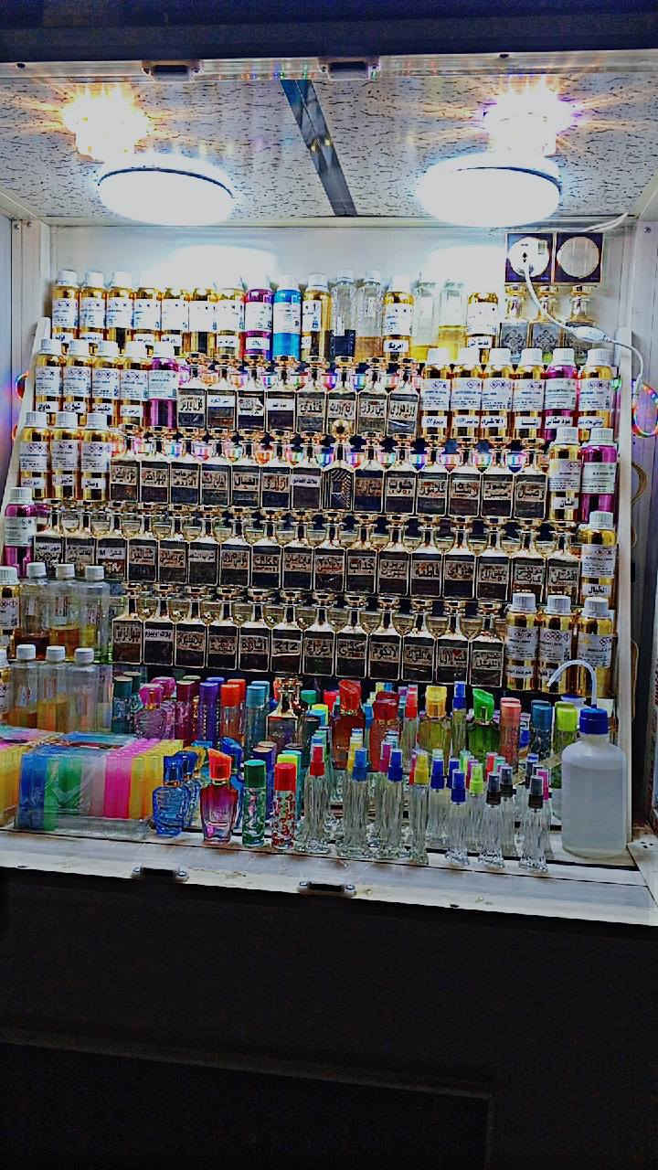 #افتتاح_مشروع

بسم الله وعلى بركة الله 
اعلن لكم عن افتتاح عطور وروائح #الشموخ

#الشموخ_للعطور_الزيتيه_الفرنسيةوالانكليزيه

اجود انواع العطور وافخم الخلطات تجدونها عند عطور الشموخ

الاسعار من 1000 الى 20,000 الف دينار

زوروا موقعنا الكائن في قضاء الحويجه سايدين العلوة مقابل مجمع الخطاط عيدان المعماري 

للاستفسار اكثر الاتصال على 
***********
