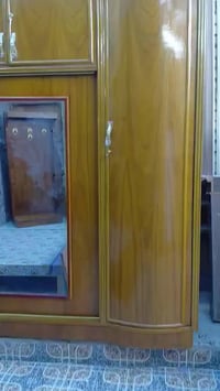 غرفه ام السته • طابقين • باب نص سلايت