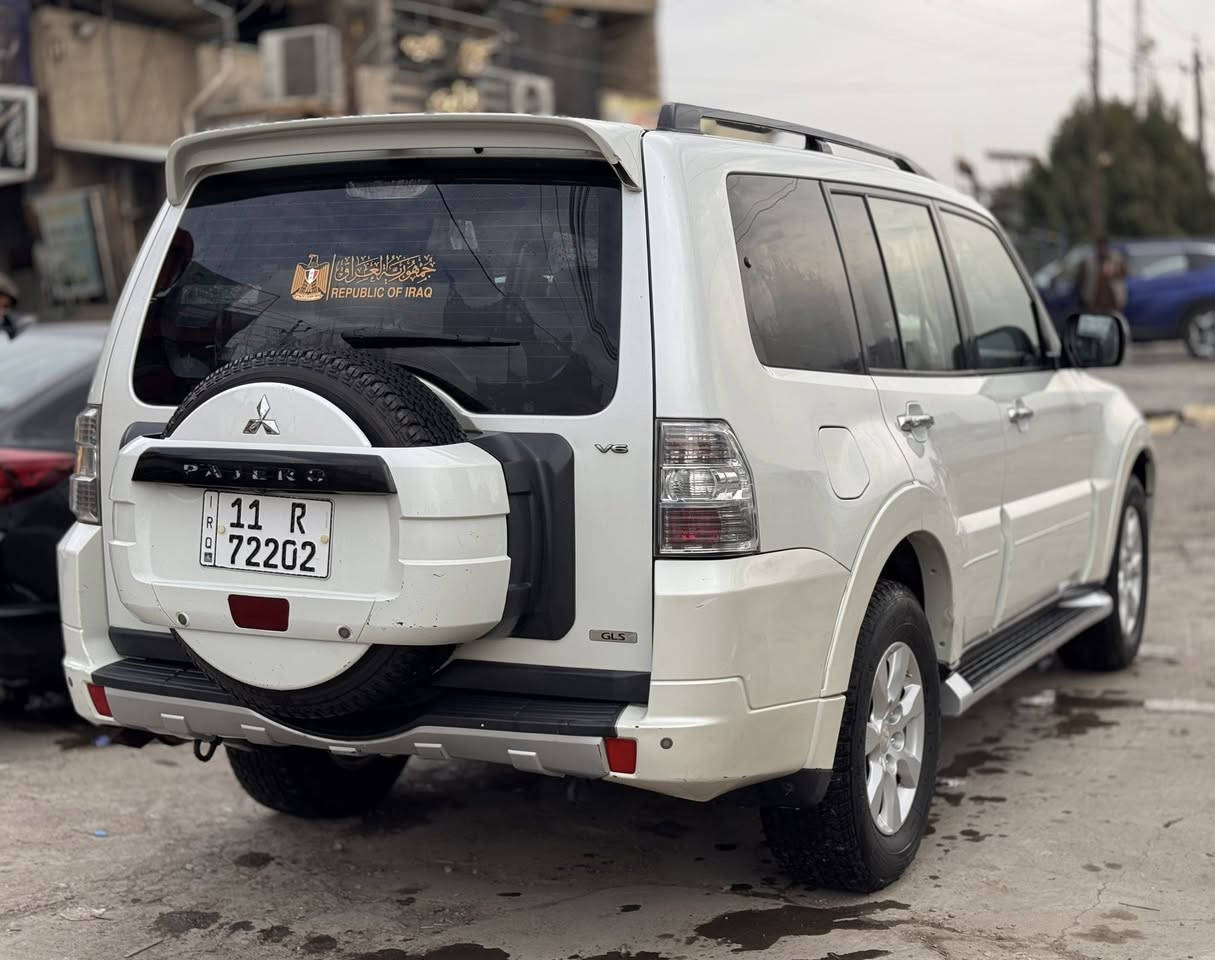 السلام عليكم
باجيرو حبتور 13
رقم بغداد بأسمي والسنوية لل 29
ماشية 135 الف 
فقط كيس الكير مفتوح لتبديل الهيدروليك
يوجد بعض الرصعات والبارد
مكفولة من الصبغ والتبديل 
فتحة سقف/ شاشة اندرويد كبيرة تيسلا/ مرايا شفط واشارة بالمرايا/تبريد ثلج/ كراسي جلد وكهرباء/ ثلاجة وسطية/ تبريد ثلاث قطع/دمام خلفي/ 
العنوان بغداد / البلديات
السعر 168 ورقة
للاستفسار /  ***********
