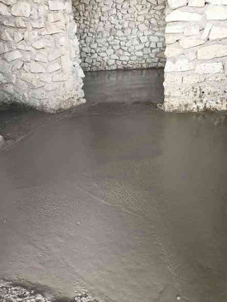 السلام عليكم
جزء من عملنه رصف صب ناعم خشن 
صب حقول دواجن بيوت بيتونات صحيات خارجيه رباطات نكر صحيات 
الي يحب نصبله يتفضل خاص او تصال ***********
