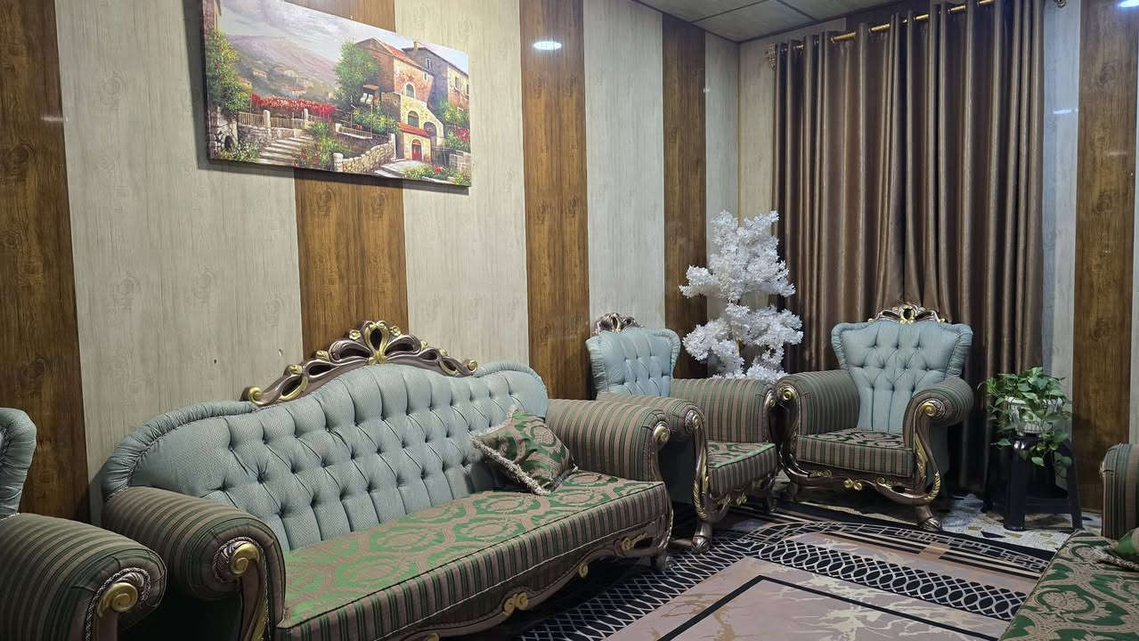 700 الف " نضافة 90% / لونة فستقي كلش مرتب "

***********
