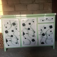 مكلف بالنشر  متاح. كاونتر. متر و نص  السعر 60 الاستفسار اتصال على الرق...