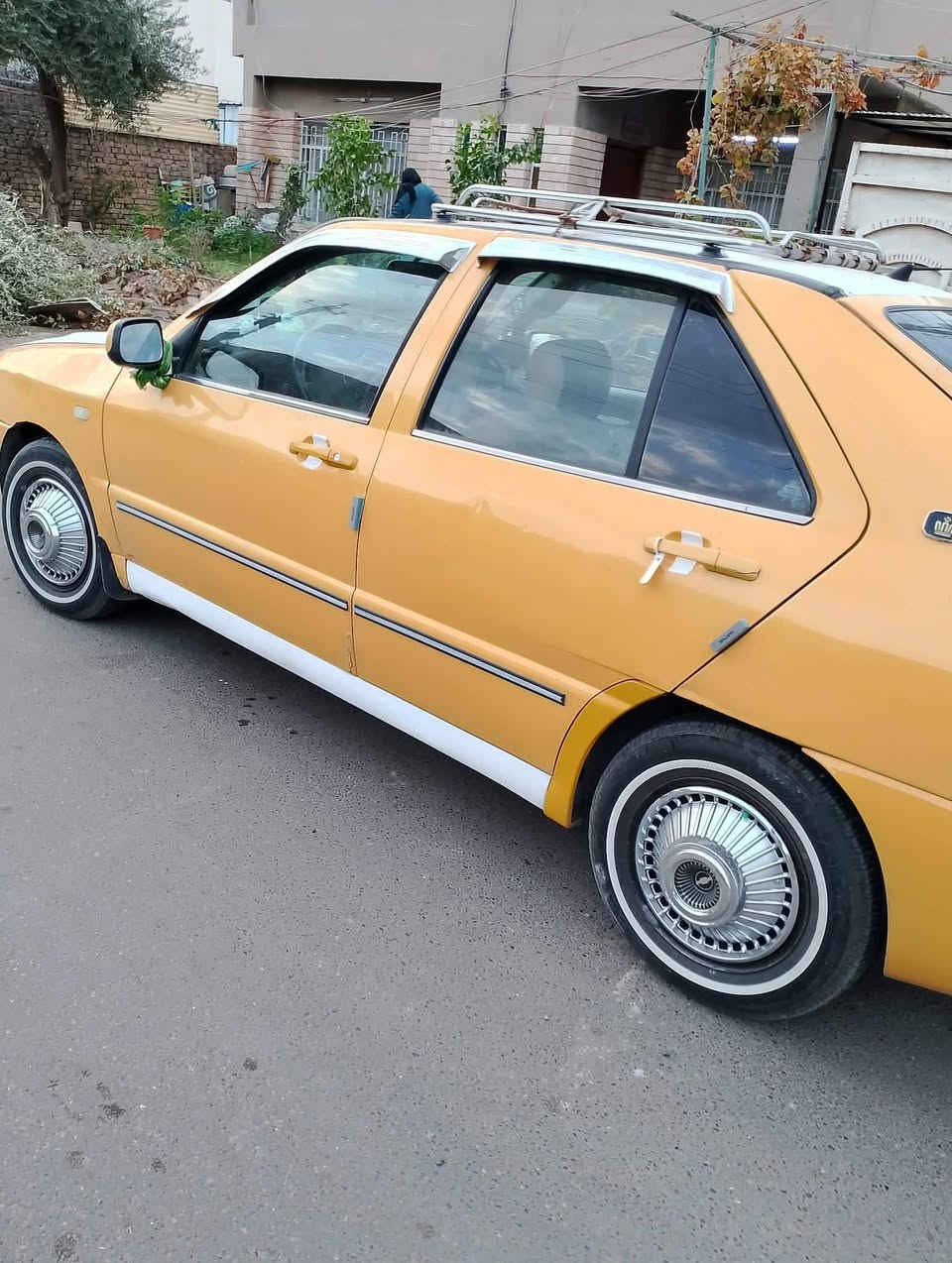 شيري كوين ٢٠١١ رقم انكليزي جاهزه كبل لشارع محور كورلا يارس تبريد شغال مصفره هيئه وغرامات تحويل ثاني يوم
ربع متصرف عليها السعر ٣٧ وبيها مجال بصيط
***********
