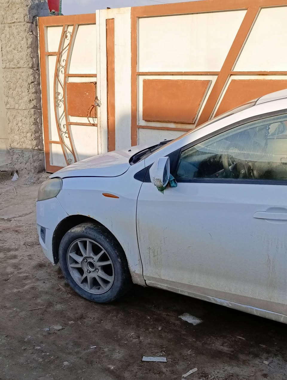 شيري فلاوين ٢٠١٣ قادسيه
مكينه بيهه خيط بخار 

سيارة حلوه ونظيفه السعر ٢٥ورقه 
مكان السيارة الديوانية
التبريد عاطل
رقم الهاتف ***********
