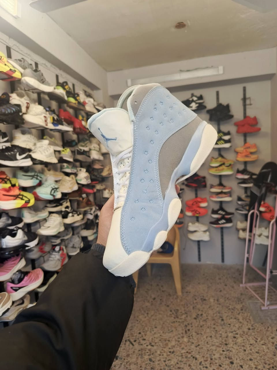 قطعه مختلفه جوردن قياس 42 
سعره 30 توصيل جميع المحافظات 
عنوان بغداد الشعله الجوادين قرب سوق الجوادين 
واتساب ***********
