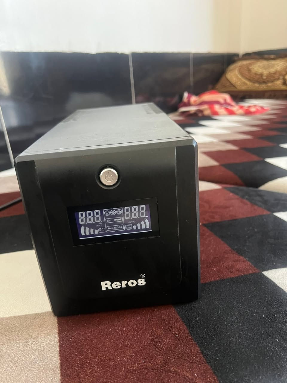 UPS النوعيه Reros دبل بطاريه شحنه يدوم طويلا من ٣ ساعات إلى ٤ ساعات بطاريات مبدله جديد و اصلي من النوعيه الاصليه عنوان بغداد ابي غريب 
السعر خاص 
هاتف ***********واتساب فقط
