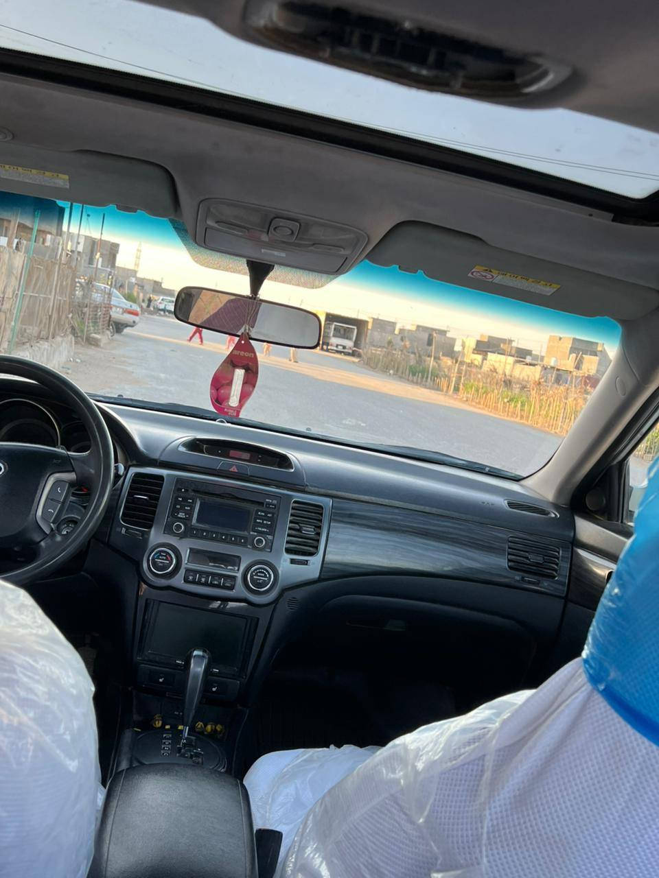 السلام عليكم للبيع اوبتما كوري موديل 2010محرك 2000 محرك 4 حساسات  خط واحد اصل لسياره بيه صبغ مكانات  شرط بدون اي ضرر داخلي رقم انبار دولي بااسمي السعر 90وبيه مجال قليل الشراي يتصل ممتواجد على النت مكان السياره بابل المسيب ***********
