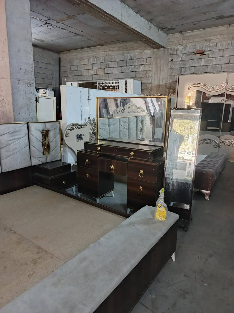 غرفت نوم تركي بيبان 9 قطع شرط النضافه 500 وبي مجال   الاتصال ع رقم  ‭0788 894 9966‬
