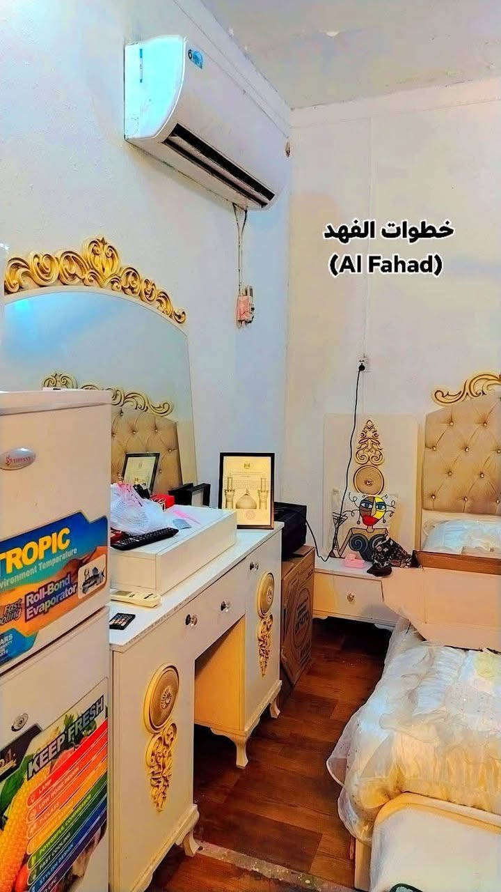 💸 للبيع بيت طابو صرف 💸

🏗 مساحة 130م طابقين . 

🪯 بناء حديث. 

📌يحتوي على غرف نوم عدد 3 وصالة عدد 2 ومطبخ واستقبال ومجاميع صحية عدد 3

🧱 بناء طابوك وكونكريت 

🌍 موقع مشخاب حي العسكري مجاور مدرسة المنصور 

🔴 لمعرفة السعر كتابة كلمة  (تم)  او عند الاتصال 🔴

 ————————————————————————

❇️ للاستفسار مراسلة الصفحة و متوفر واتساب و تلكرام  أو الاتصال على الارقام التالية 📱؛ 
  *********** عبد الله

   *********** أبو فهد
       *********** فهد
 أو زيارة مكتبنا الواقع في المشخاب الشارع الرابط بين مول الف هلا و المتنزه مجاور افران و معجنات الراقي ❇️

#مكتب_خطوات_الفهد_طريقك_الاسهل_للعقار
#المكتب_مجاز_رسميا_وحسب_الضوابط
#شعار_المكتب_الثقة_والتعامل_بما_يكفل_حق_الطرفين_
#موقع_المكتب_النجف_الاشرف_قضاء_المشخاب_
#شارع_الف_هلا_مجاور_شركة_زين_ومعجنات_الراقي_
#للاستفسار_الاتصال_على_الارقام_التالية_
*********** أبو فهد
*********** فهد
#يوجد_واتساب_وتلكرام
