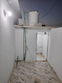 بيوت عدد ٢ + مضيف +كاع بصفهن +كرهباه +ماي +تبليط جاهزات بنيان جديد ومح...