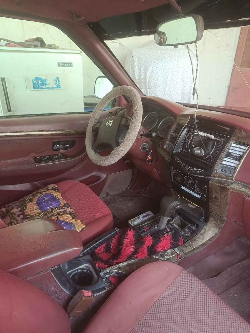 سلام وعليكم كنو مديل 2012 مكينه وكير ونجي 4 اوتو حداده جديده تخم تاير رقم بصره تحويل ثني يوم السياره جاهزه من كلشي وجديده السعر ٤٣ وبيه مجال مكاني البصره القرنه بني منصور والشراي يتصل عله الرقم ***********
