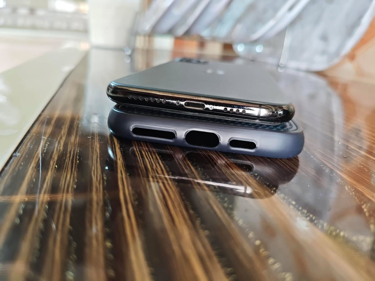 من رخصة الأدمن جهاز مال شغل تصوير فول ايفون 11برو ماكس طراز امريكي  جهاز كلشي مابي بس مبدل بطارية اصلية 
ذاكرة:512
بطارية:100
لون:اسود سيمكارت:تك 
نضافة:95
اللي يريدة يراسلني على هذا الرقم:***********
مكاني الحويجة حي اليرموك وذا مو شراي لتراسل رجائاً
سعر:360وبي مجال قليل
