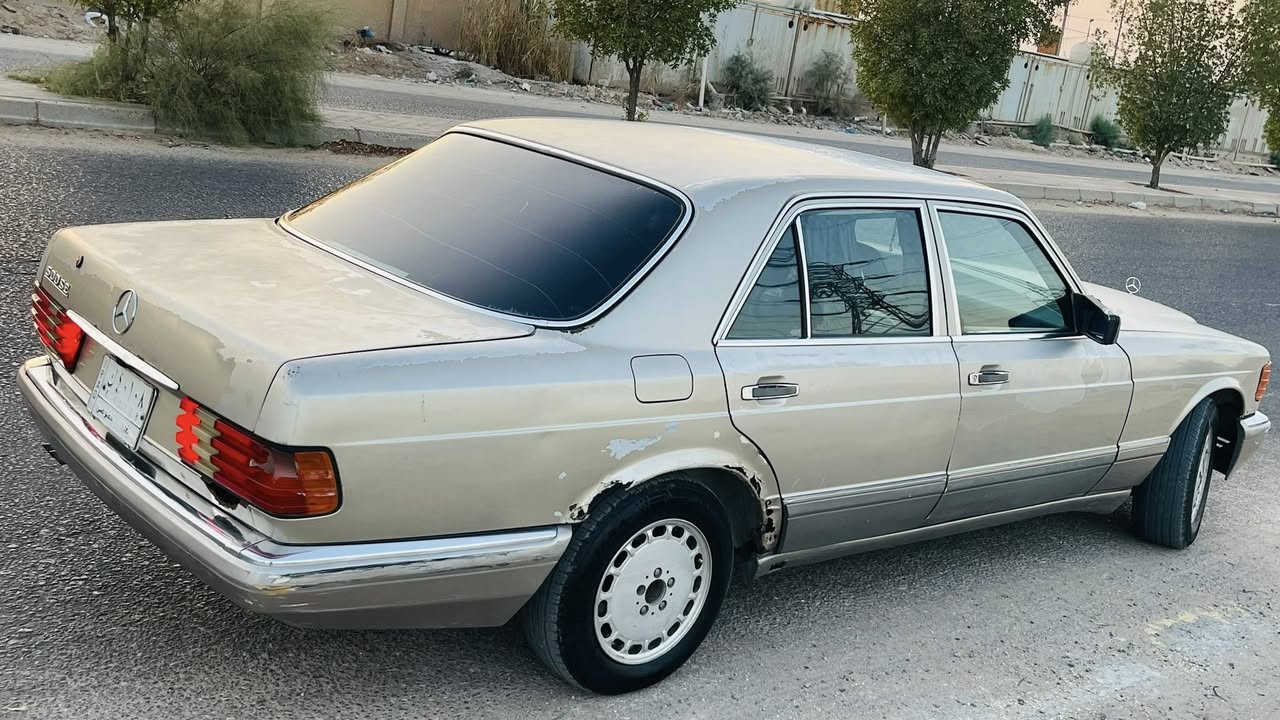 سلام عليكم مارسيدس جامبو باب قصيره تبريد شغال حداديه فتحه كشتات جلد مداور ثاني يوم بلادي ما مصبوغه سياره كله بلادي رقم بغداد سعر 42وبيه مجال *********** مكان نجف
