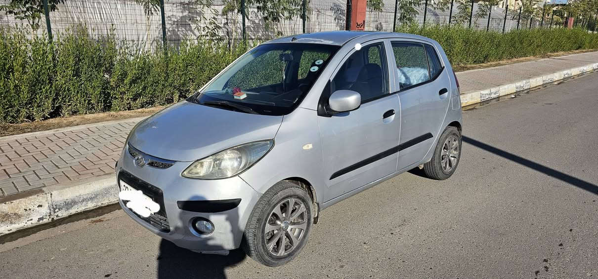 هوندا i10موديل ٢٠٠٩  سيارة بيها قطعتين صبغ بدون داخل سيارة بااسمي محرك وكير بشرط سيارة كير عادي جامات كهرب الأمامية حجم المحرك ١٤ السعر ٦٠ ورقة وبيها مجال قليل السيارة مامسجللها على،كابون بانزين العنوان موصل أربيل, العراق


**إذا كنت صاحب هذا الإعلان وتريد حذفه لأي سبب، رجاءا أرسل رسالة إلى الدعم الفني**