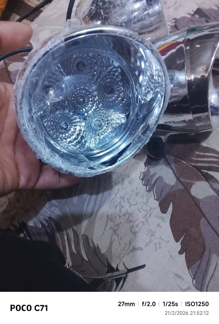 عمي السلام عليكم عندي  غراض ستوته لبيع صفاحيات 5/لزكات5/كلوبات زنون لون ثلجي 4/شاير 2/لسعر 40 متواجد فيسبوك


**إذا كنت صاحب هذا الإعلان وتريد حذفه لأي سبب، رجاءا أرسل رسالة إلى الدعم الفني**