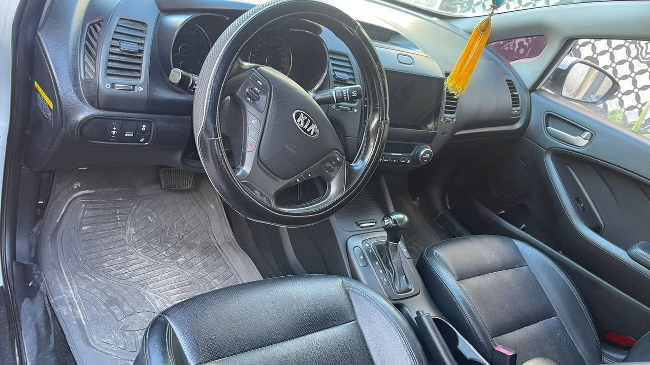 سلام عليكم شباب ادوات كيا سيراتو جديده نص فول مري شفط يدات نيكل جديده لايتات جدد كهربائيات كله شغاله شرط سبير ويل كب جديد كير مكينه جددد تبريد ثلج شرط حداديه كارتون تخم تاير جديد كشنات تتفه وجلد سياره مرقمه اربيل وسنويه وكامله مكانه النجف وبل عافيه ع الياخذه شباب شراي يتصل او وتساب ماسنجر ماجاوب ***********سعر ٥٠بيه مجال قليل
