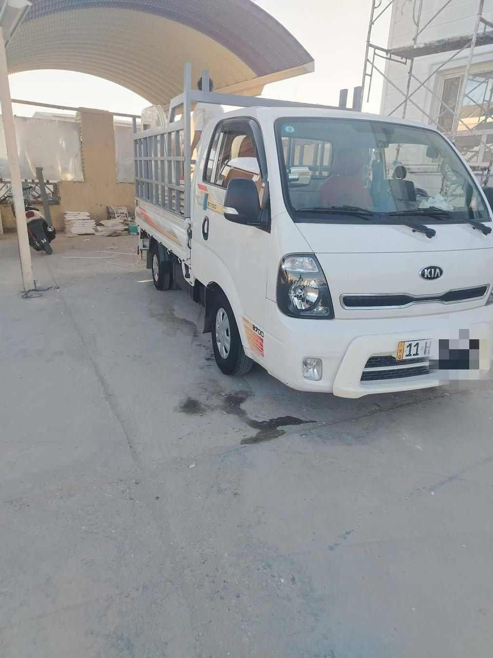 سلام عليكم كيه لبيع مديل 19 سياره على وضع شركه بعده خت زيرو مكفولة كفاله عامه سياره حلوه من 2019 ما شادله محجر هذا ول محجر ينشد عليه صار له شهر من شديته رقم بغداد دولي بسمي سياره تنباع بدون محجر مكان بغداد تقاطع درويش حي اعلام *********** ***********
