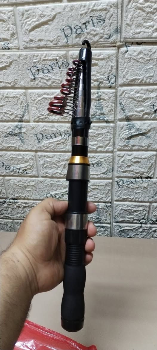 صنارة صيد تلسكوبية (قابلة للطي) محمولة.
نوع الصنارة: صنارة غزل (Spinning Rod) تلسكوبية مصممة للسفر.
المواد: غالبًا ما تكون مصنوعة من ألياف الكربون أو الألياف الزجاجية (Glass Steel) لتوفير المتانة والوزن الخفيف.

متوفر قطعتين
السعر 15 الف
توصيل بصرة ولكل المحافظات


**إذا كنت صاحب هذا الإعلان وتريد حذفه لأي سبب، رجاءا أرسل رسالة إلى الدعم الفني**