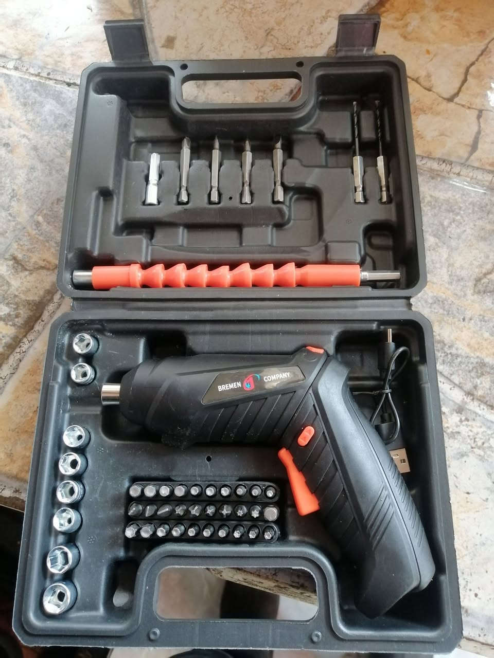 متاح ادرير شحن جديد مع الجنطة كامل ملحقاته مامستخدم سعره 15 شراي خاص وتدلل


**إذا كنت صاحب هذا الإعلان وتريد حذفه لأي سبب، رجاءا أرسل رسالة إلى الدعم الفني**