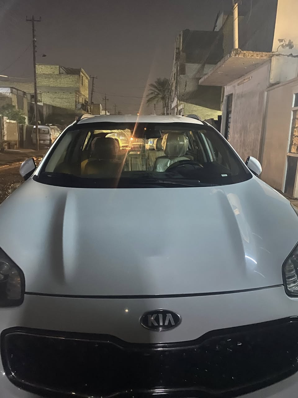 السلام عليكم كيا سبورتج 2016كيلو متر94ماشيه سياره مال بيت نضيفه مكفوله من الداعميه للدعاميه بدون حادث خليجي السعر 180 للتصال على رقم ***********
