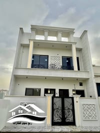 حي الملايين الأولى • ١٢٠م • ٥ غرف نوم