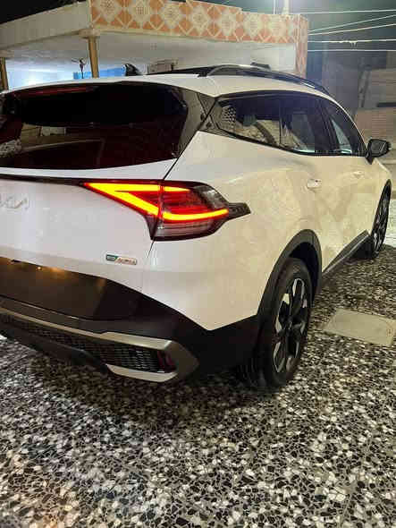 السلام عليكم سبورتج موديل 2024دخول جديد فول مواصفات كيا سبورتج موديل  2024 اكس لاين
فول فول مواصفات

سعر 206. بدون رقم 
سيارة جديدة

وارد امريكي 

مواصفاتها :-

1. محرك 2500 

2. كير 8 نمر

4. بانوراما

5. بصمة : تشغيل - ابواب - صندوك

6. صندوك كهرباء

7. شاشة كبيرة على طول الدشبول دجتل كامل 

8. كيجات الكترونية متغيرة حسب الوضعيات

9. انظمة القيادة : سبورت - سمارت - نورمال

10. كشنات جلد اسود

11. كراسي كهرباء فول تحكم مع كشن ميموري 

12. اضواء ترحيب عند الاقتراب مع ترحيب داخلي عند الصعود او المغادرة

13. شحن وايرليس

14. منافذ تايب سي عدد 3 مع 2 في الكشنات ومنفذ يو اس بي ومنفذ جداحة

15. هاند بريك بصمة

16. اوتو هولد

17. كاميره خلفيه دواره 

18. فول رادارات امامية وخلفية وجانبية

19. تحديد مسار ذكي

20. قيادة أليه ذكية

21. نقطة عمياء

22. كروز سرعة

24. سستم صوت هارمان كاردون 

26. خزن كشن سائق ميموري وضعيتان

27 وضعيه تغير صوت المحرك

28. اشاير بالمري

29. تشغيل عن بعد

30. شاشة لمس متغيرة لتحكم الميديا او لتبريد

31. ستيرن فول تحكمات

السياره فول ١/١
*********** بغداد الامين
